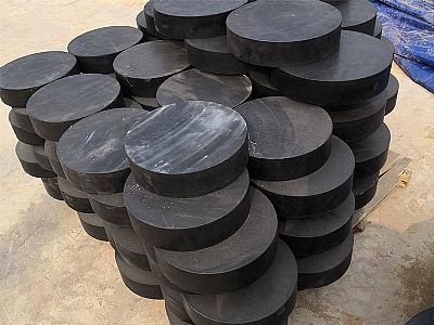 红原县板式橡胶支座由若干层橡胶片与薄钢板经加压硫化